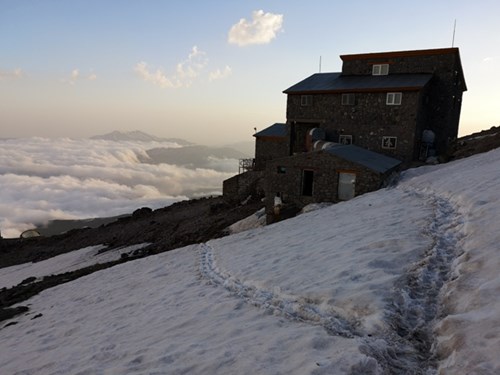 Mt.Damawand-5610-masl-Iran-7